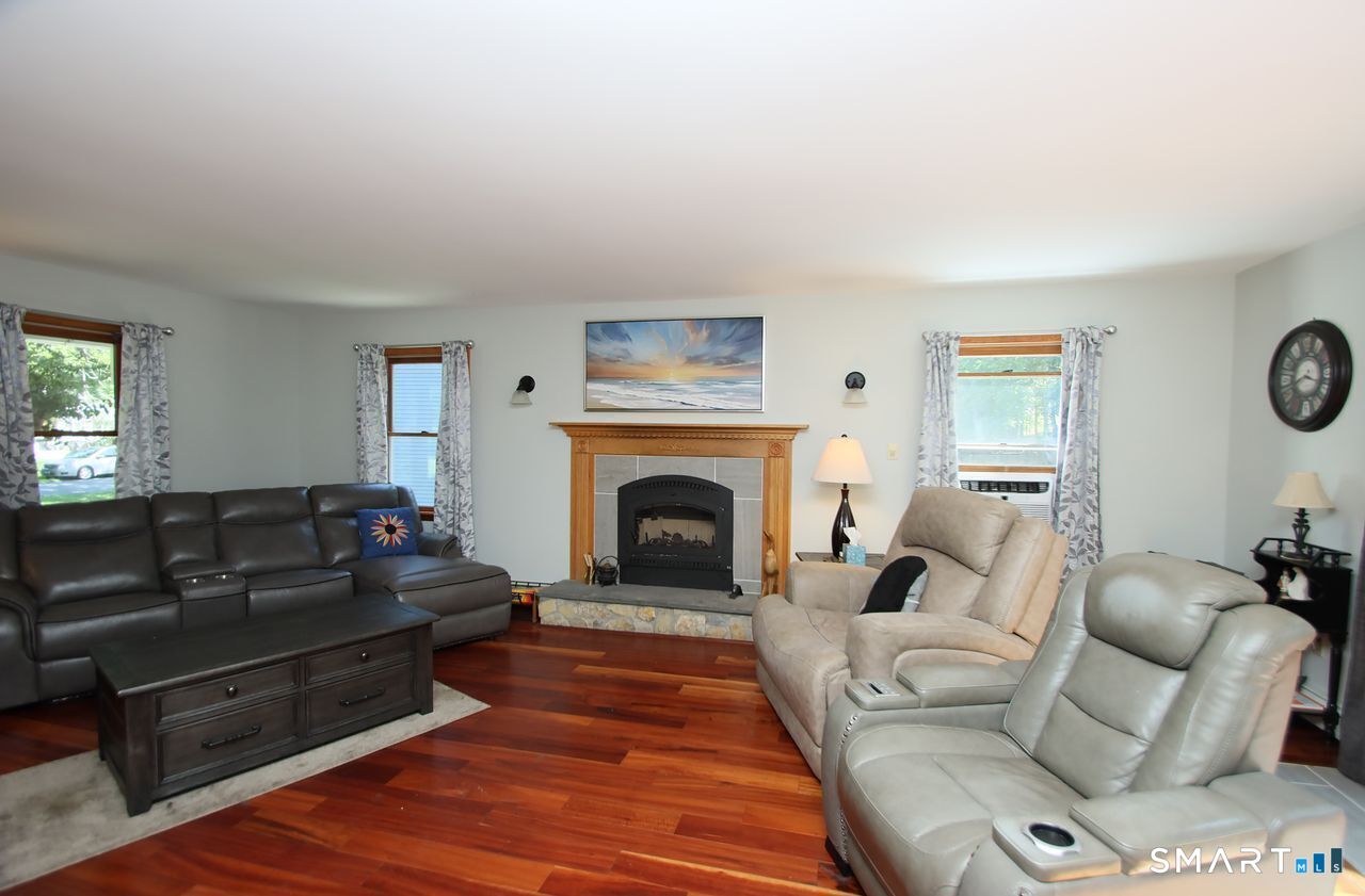 34 Sherry Lane New Milford CT 06776
