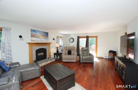 34 Sherry Lane New Milford CT 06776