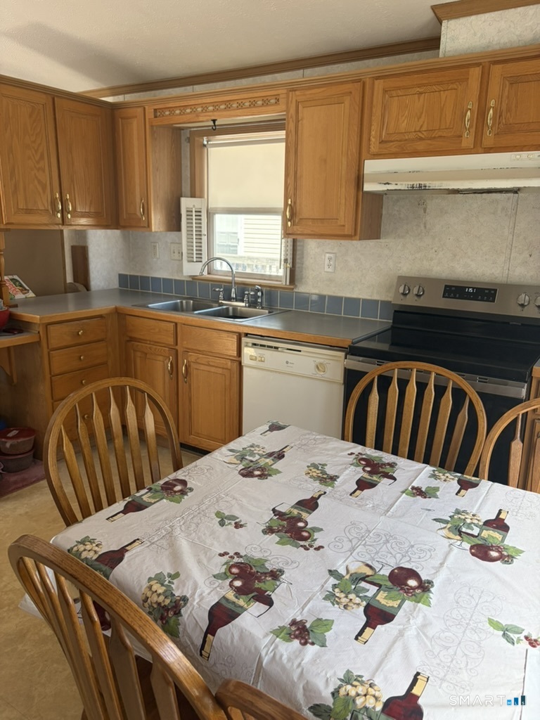 62 Fort Hill Road Groton CT 06340