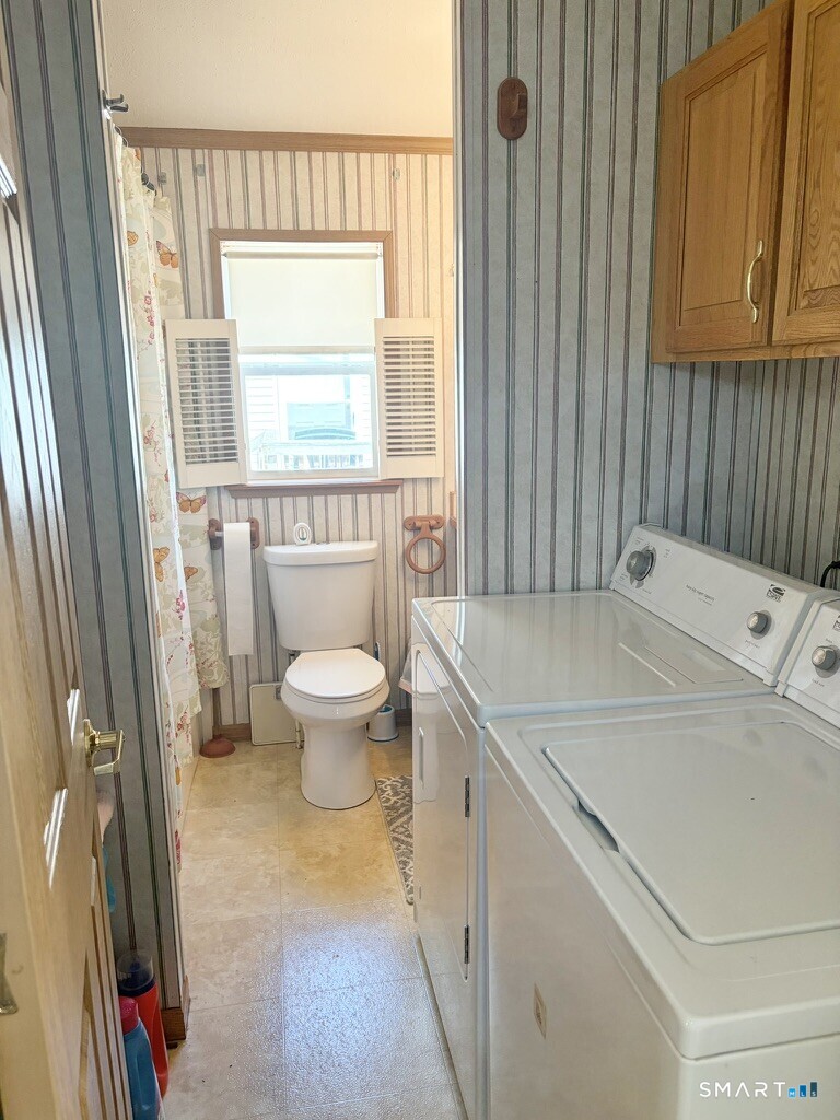 62 Fort Hill Road Groton CT 06340