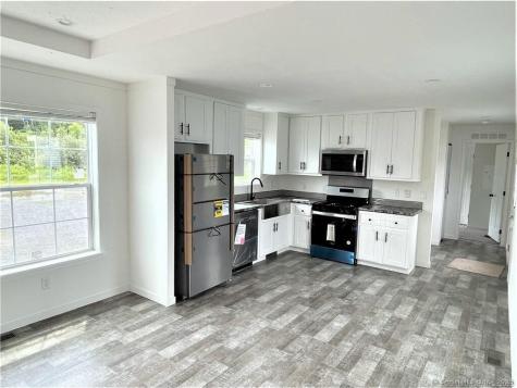 28 Barlow Drive Mansfield CT 06268