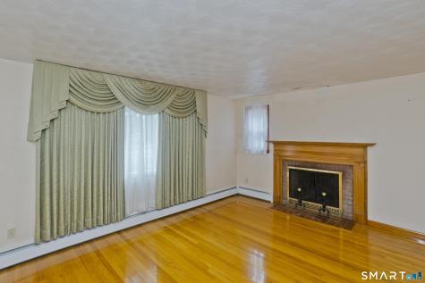 326 Elm Street Windsor Locks CT 06096