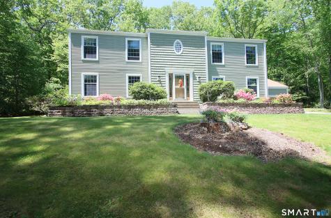 19 Legendary Road East Lyme CT 06333
