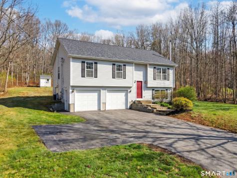 40 Carol Drive Montville CT 06382