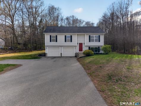 40 Carol Drive Montville CT 06382