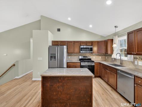 40 Carol Drive Montville CT 06382
