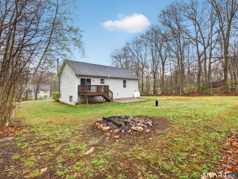 40 Carol Drive Montville CT 06382
