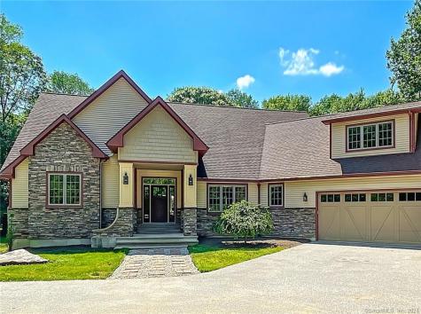 40 Maxfelix Drive Mansfield CT 06268