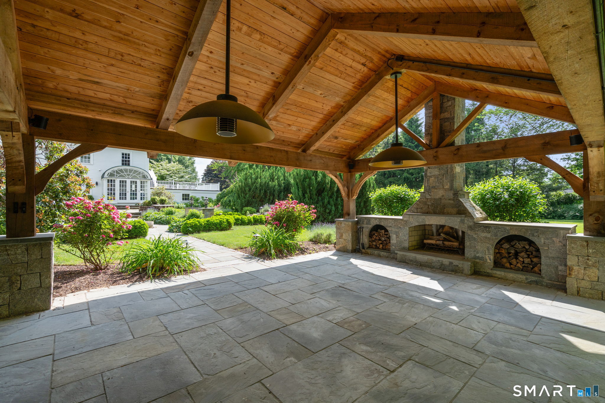 281 North Main Street Suffield CT 06078