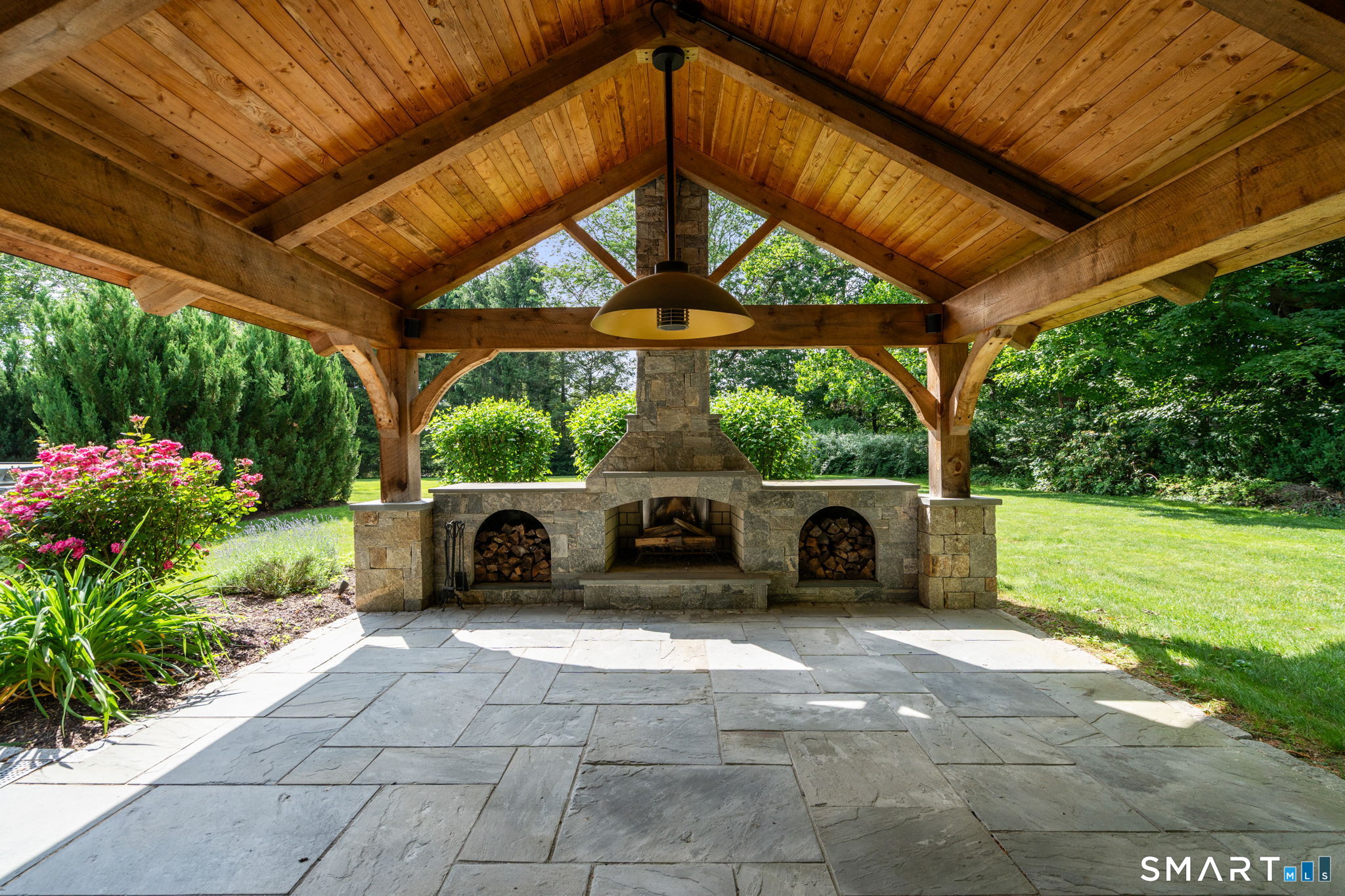 281 North Main Street Suffield CT 06078