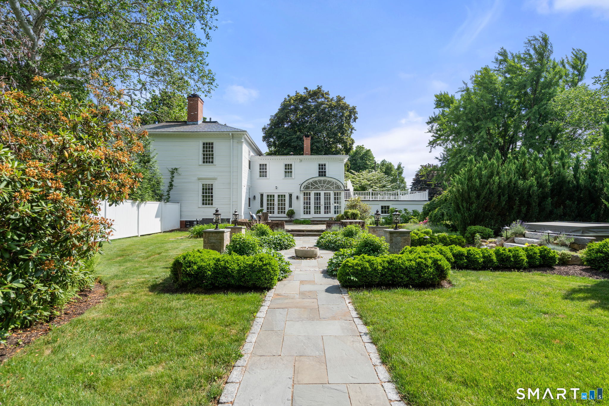 281 North Main Street Suffield CT 06078