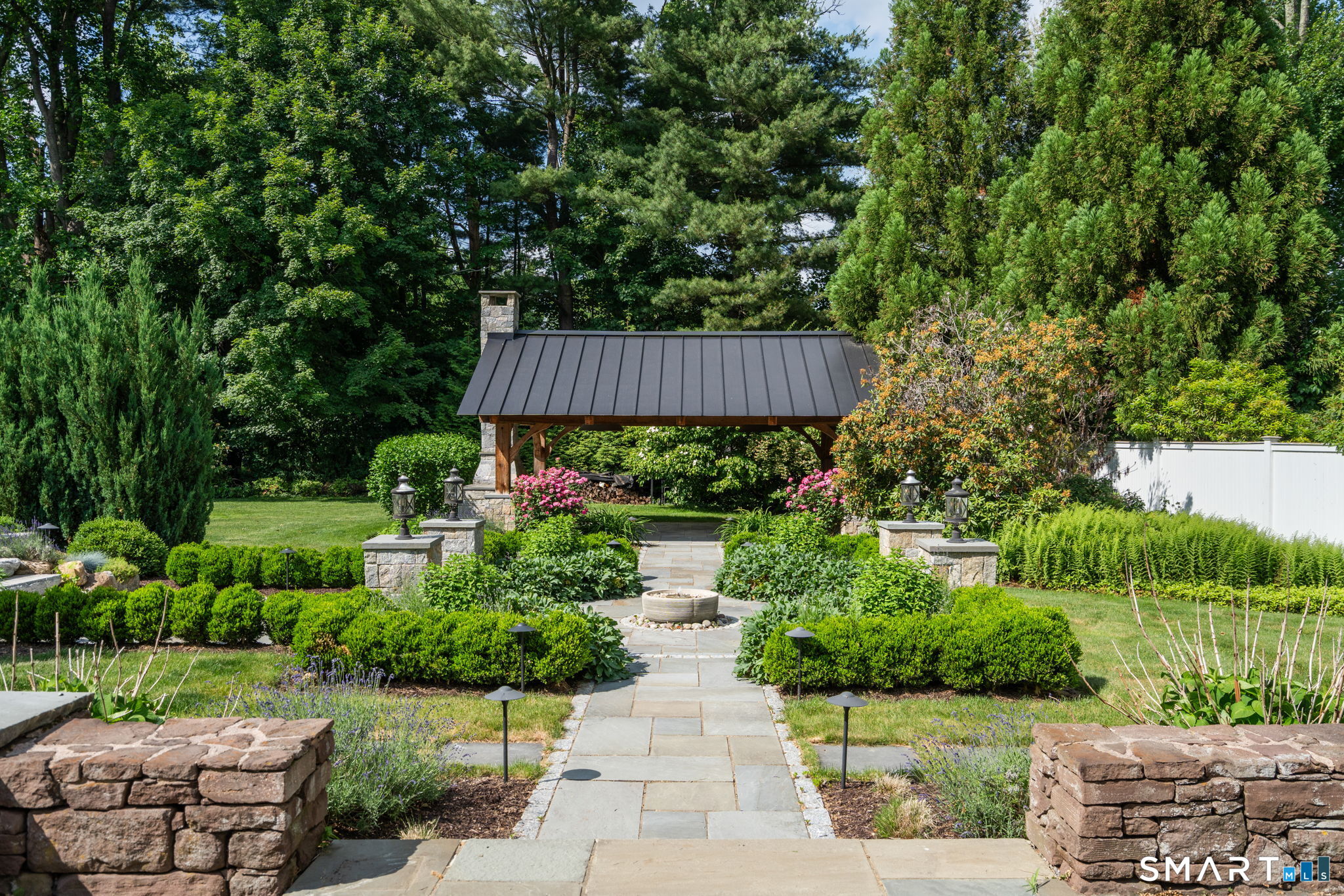 281 North Main Street Suffield CT 06078