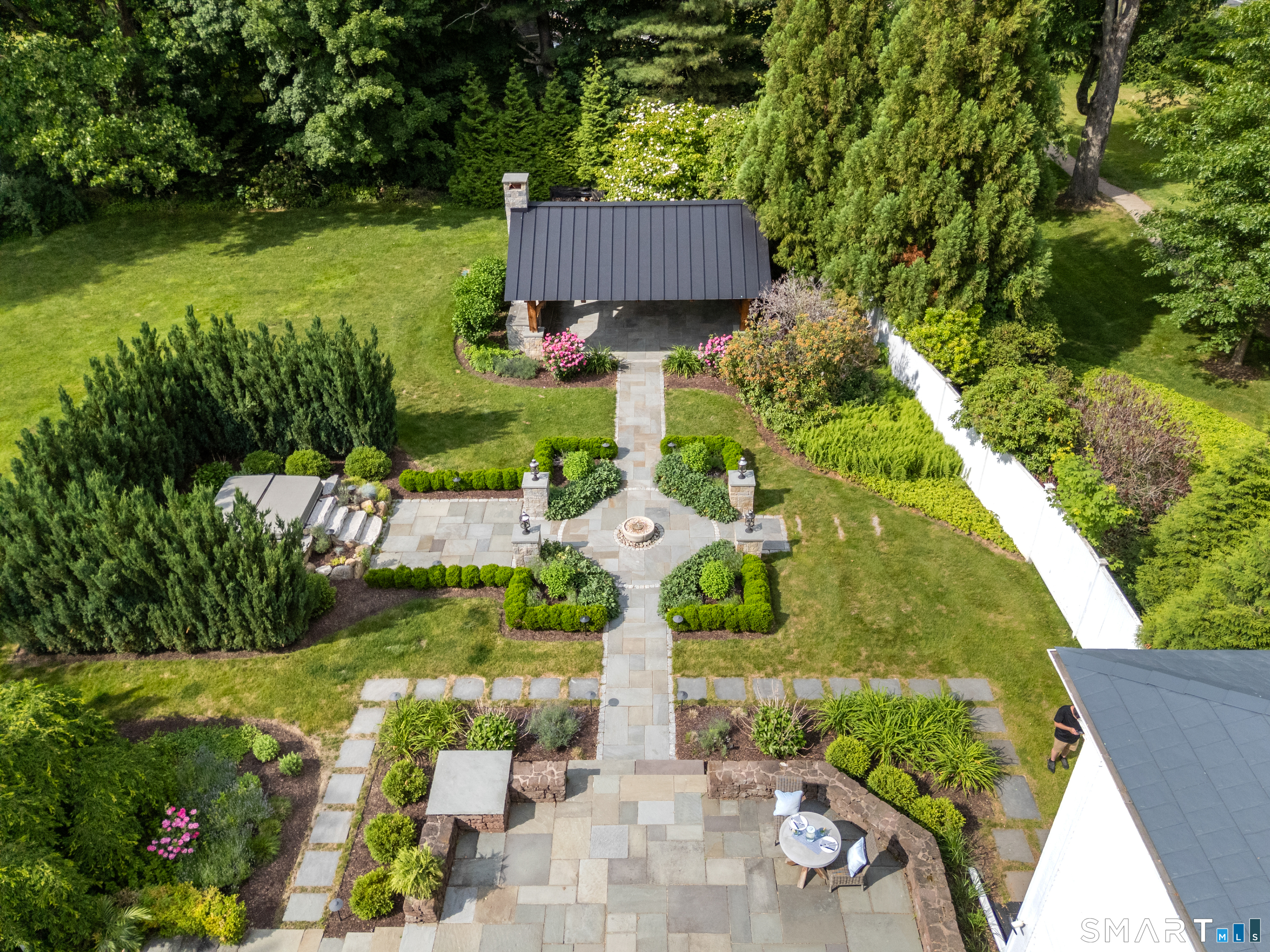 281 North Main Street Suffield CT 06078