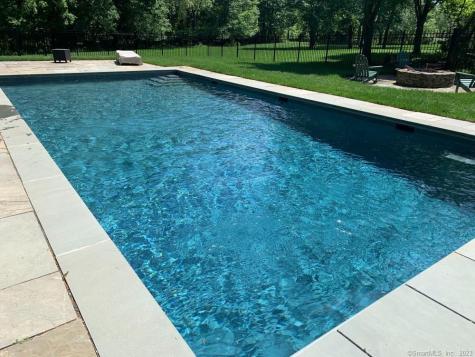 523 Main North Street Woodbury CT 06798