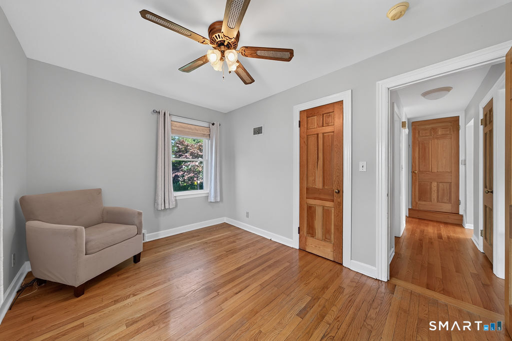 4 Mckinnel Court Branford CT 06405