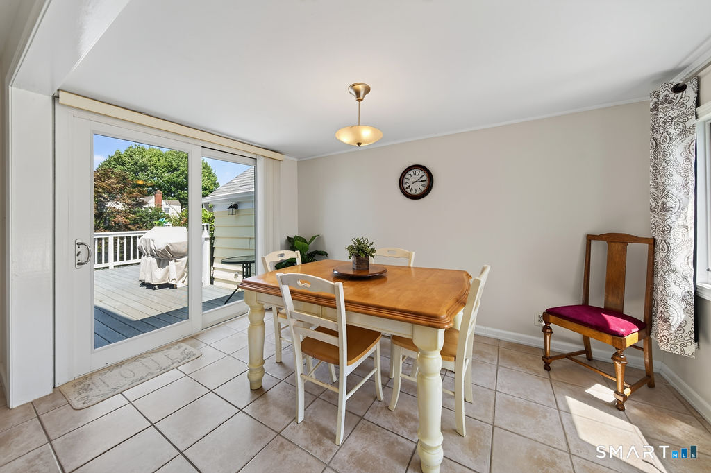 4 Mckinnel Court Branford CT 06405