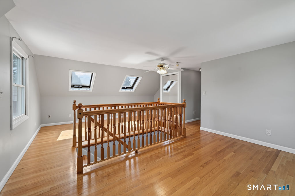 4 Mckinnel Court Branford CT 06405