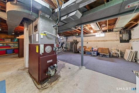 4 Mckinnel Court Branford CT 06405