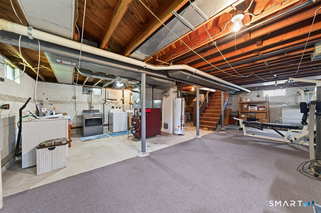 4 Mckinnel Court Branford CT 06405