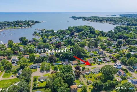 4 Mckinnel Court Branford CT 06405