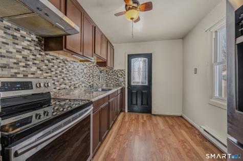 209 Midway Oval Groton CT 06340