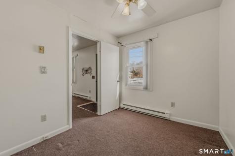 209 Midway Oval Groton CT 06340