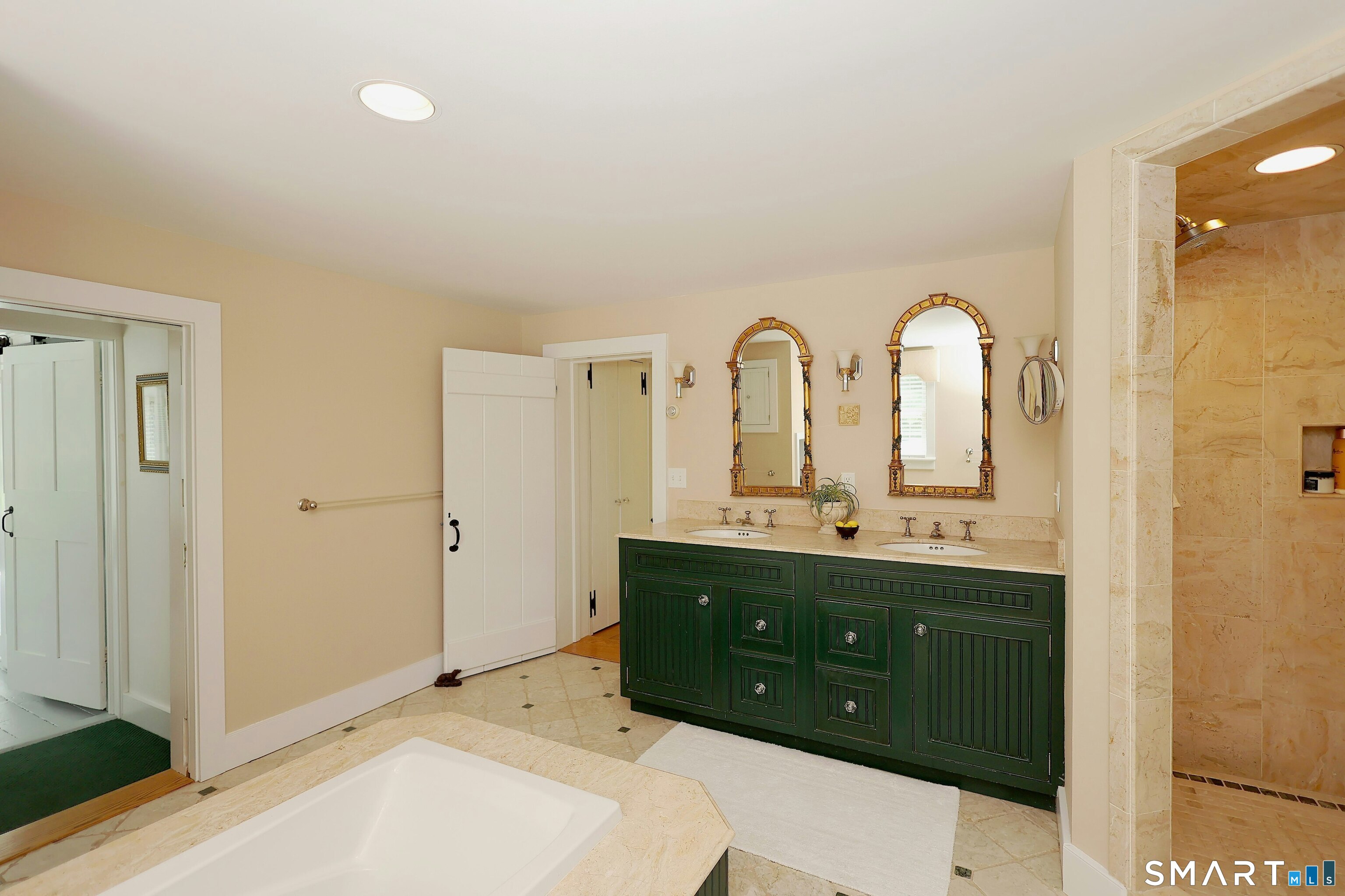 106 Spectacle Lane Ridgefield CT 06877