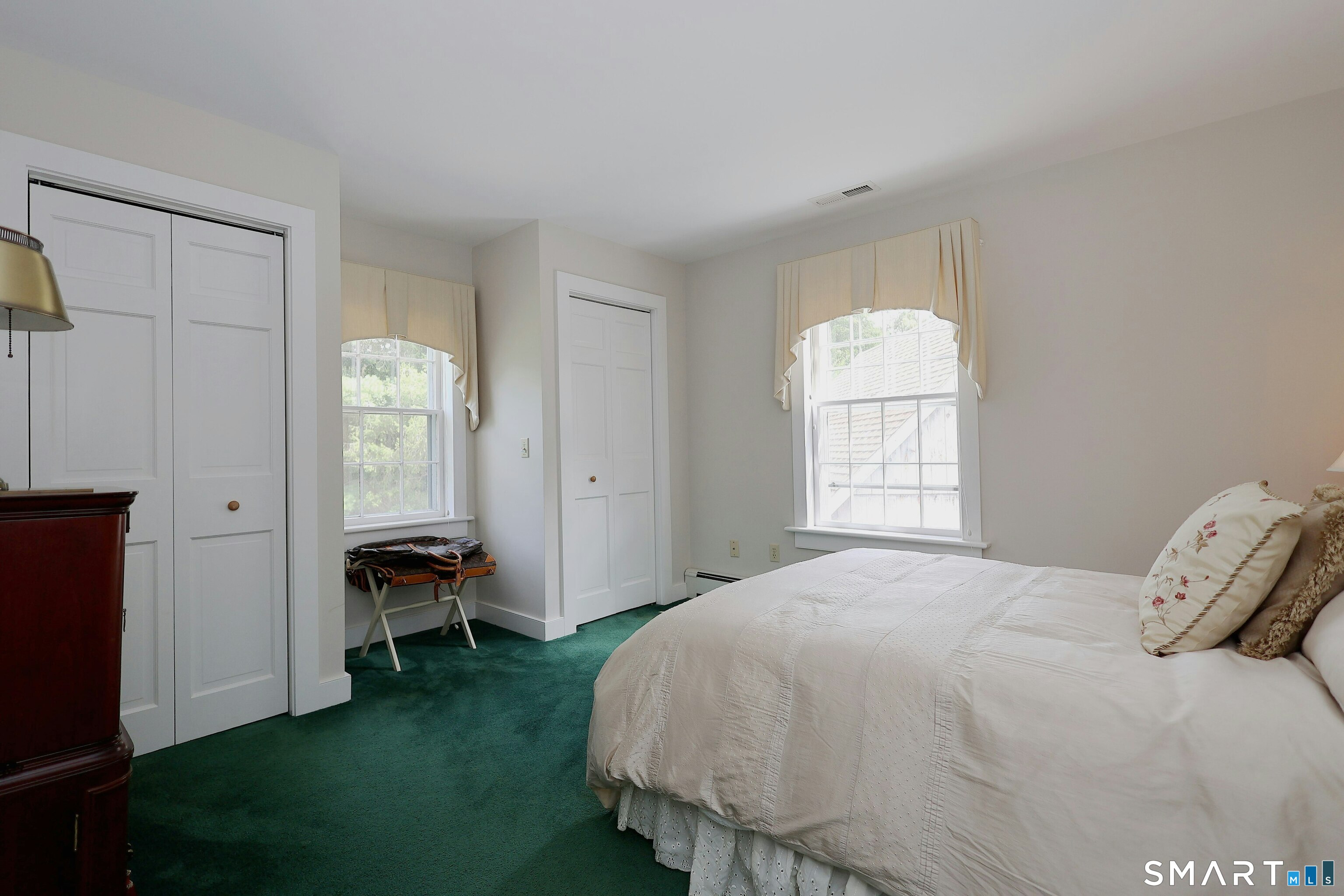 106 Spectacle Lane Ridgefield CT 06877