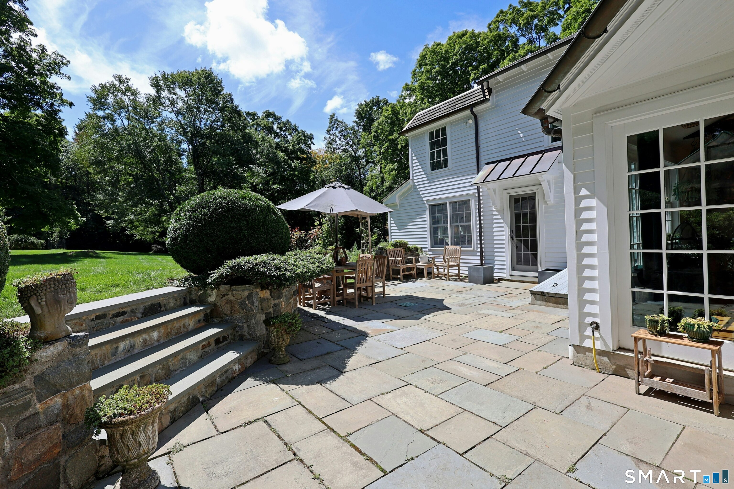 106 Spectacle Lane Ridgefield CT 06877