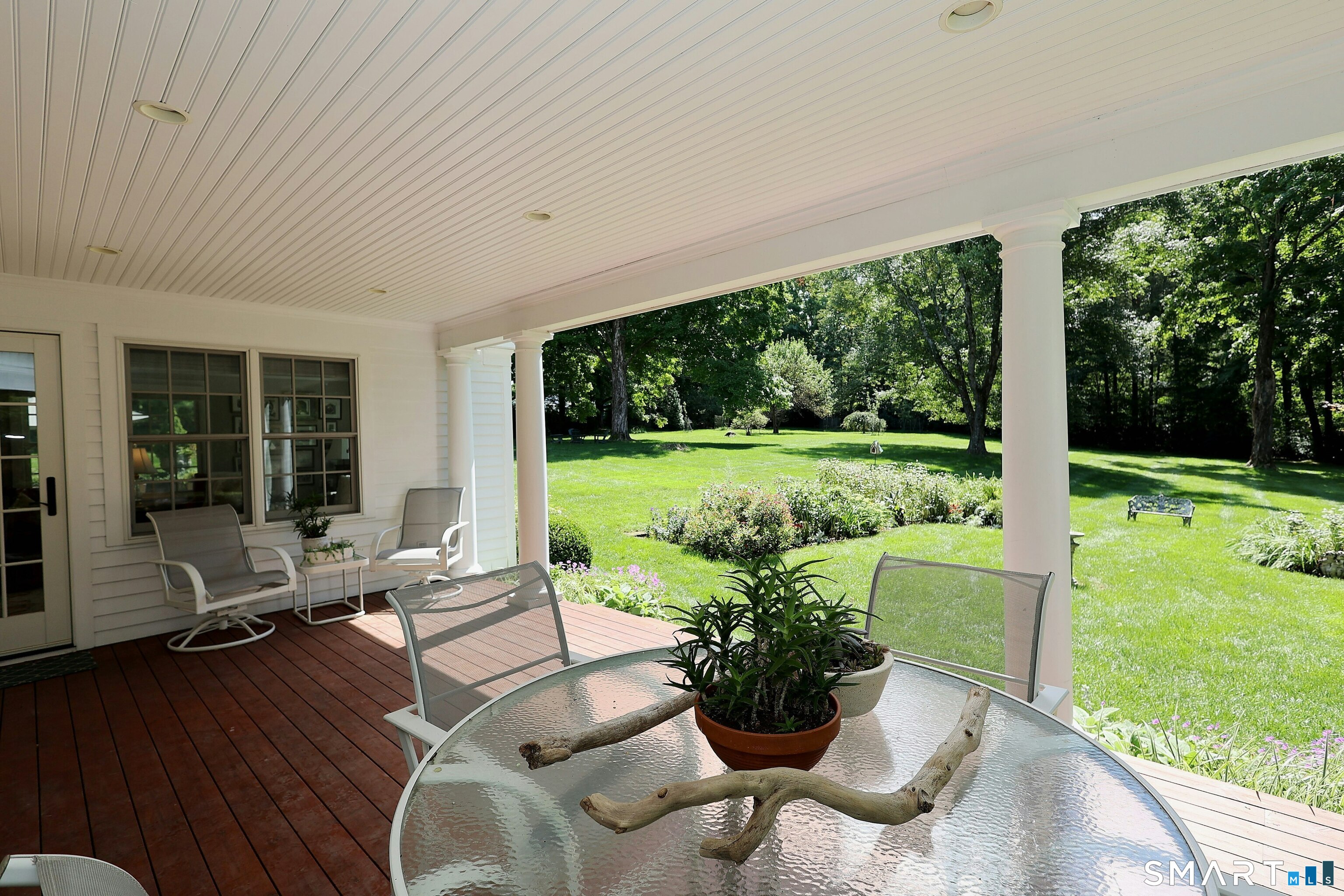 106 Spectacle Lane Ridgefield CT 06877