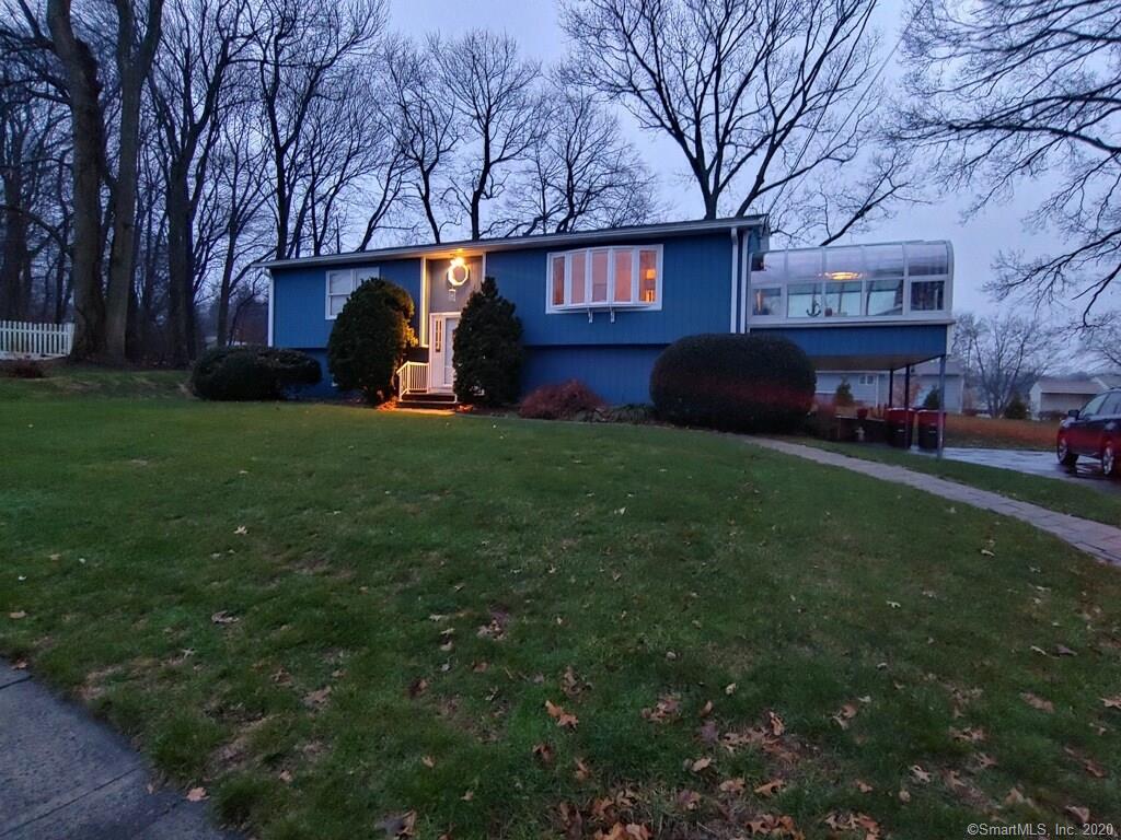40 Crestwood Road Milford CT 06460