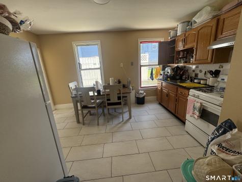 164 Coleman Street Bridgeport CT 06605