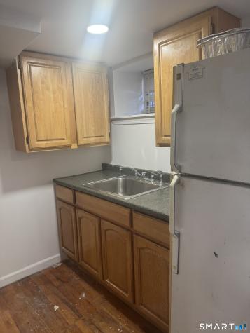 164 Coleman Street Bridgeport CT 06605