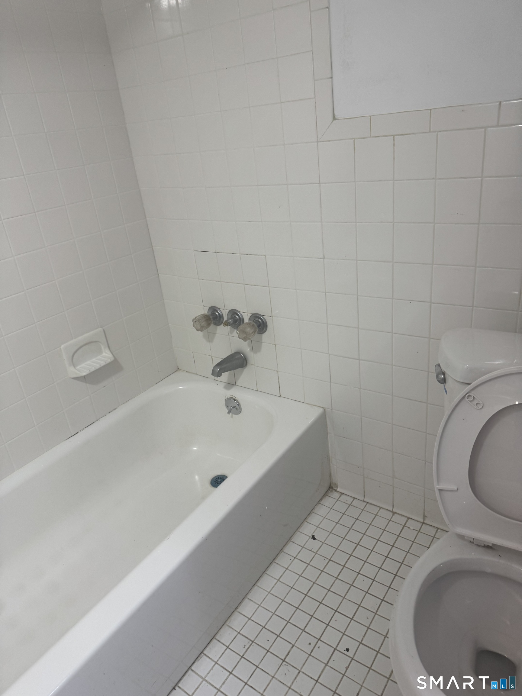 164 Coleman Street Bridgeport CT 06605