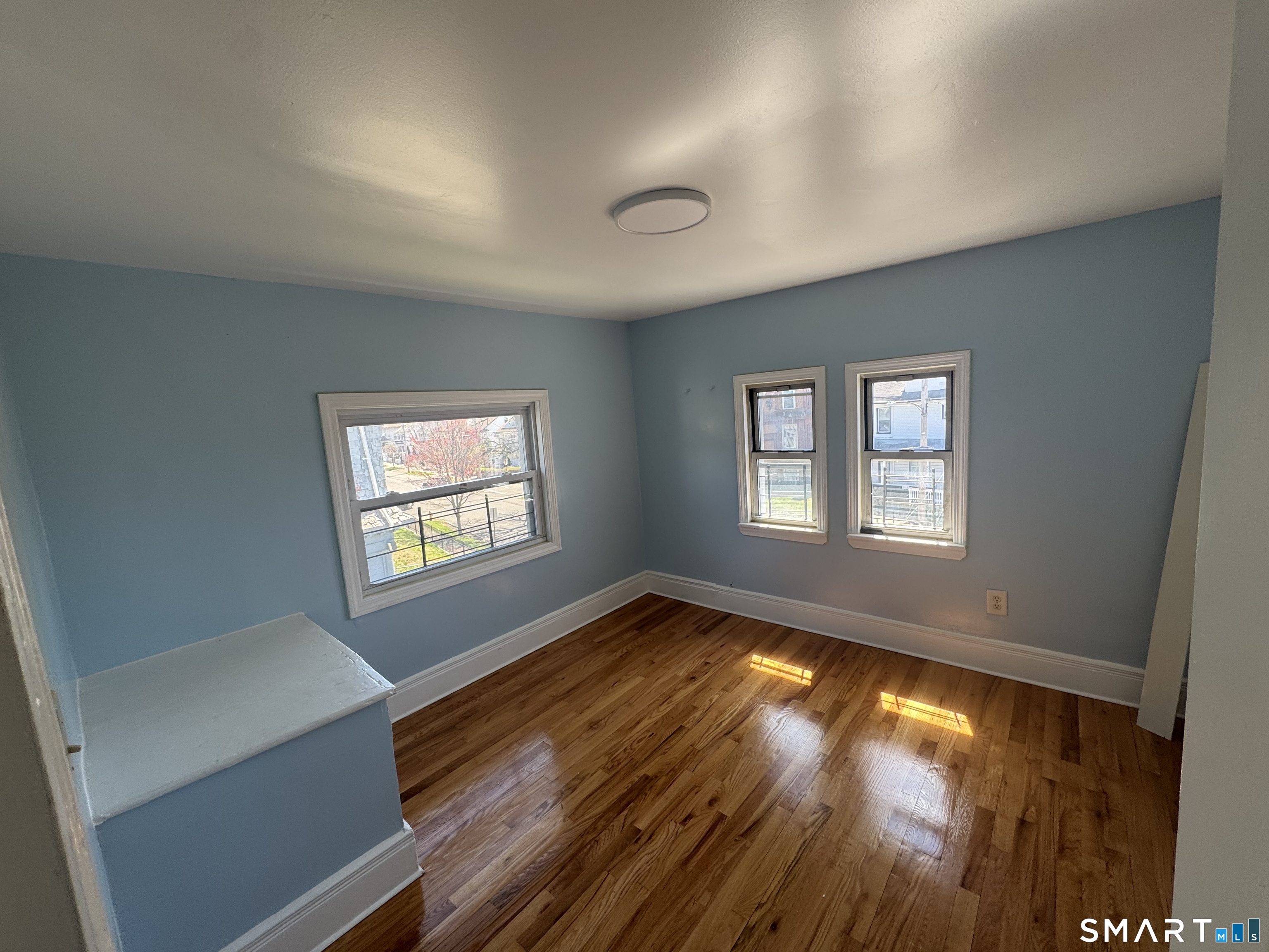 164 Coleman Street Bridgeport CT 06605