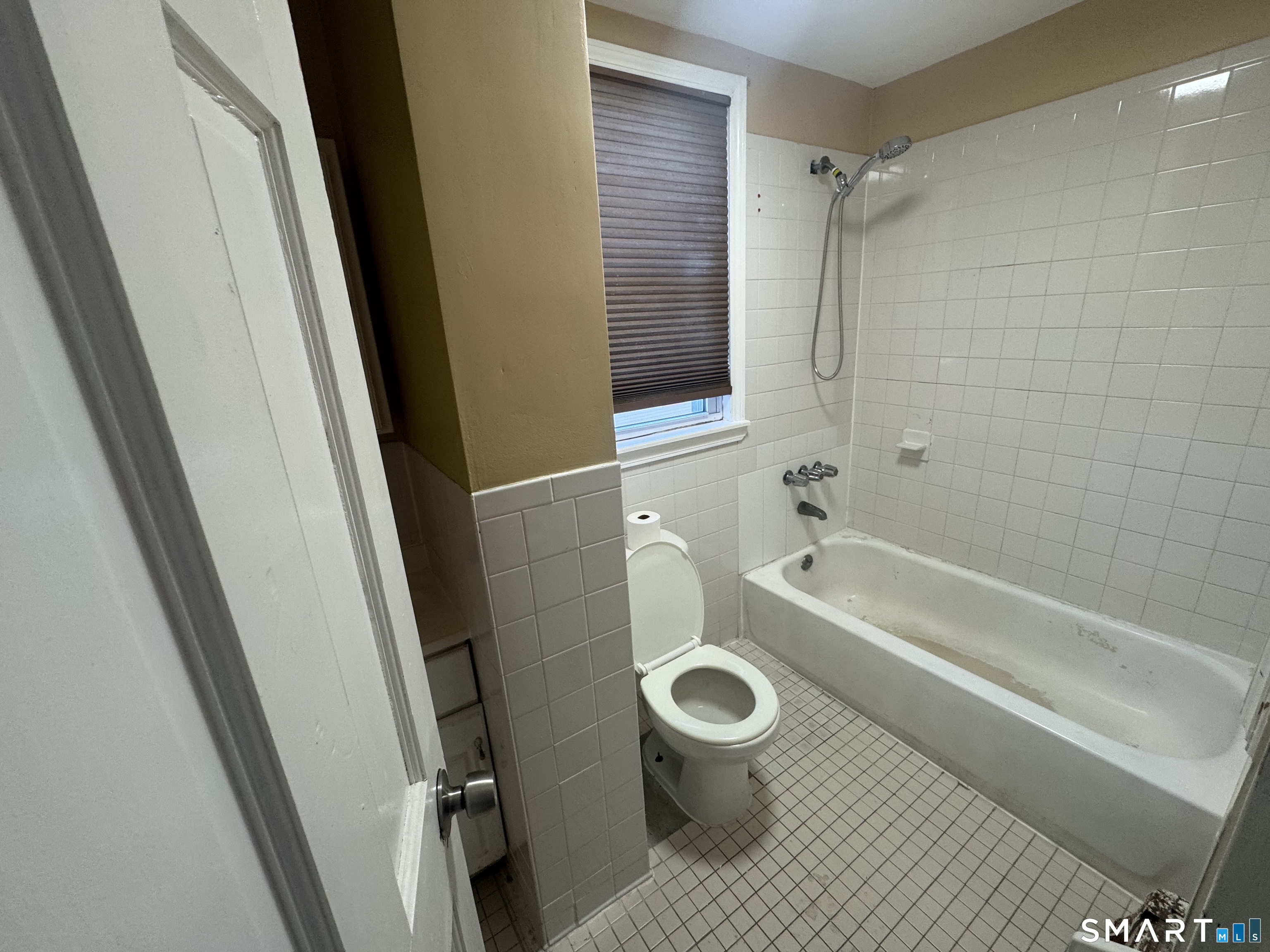 164 Coleman Street Bridgeport CT 06605