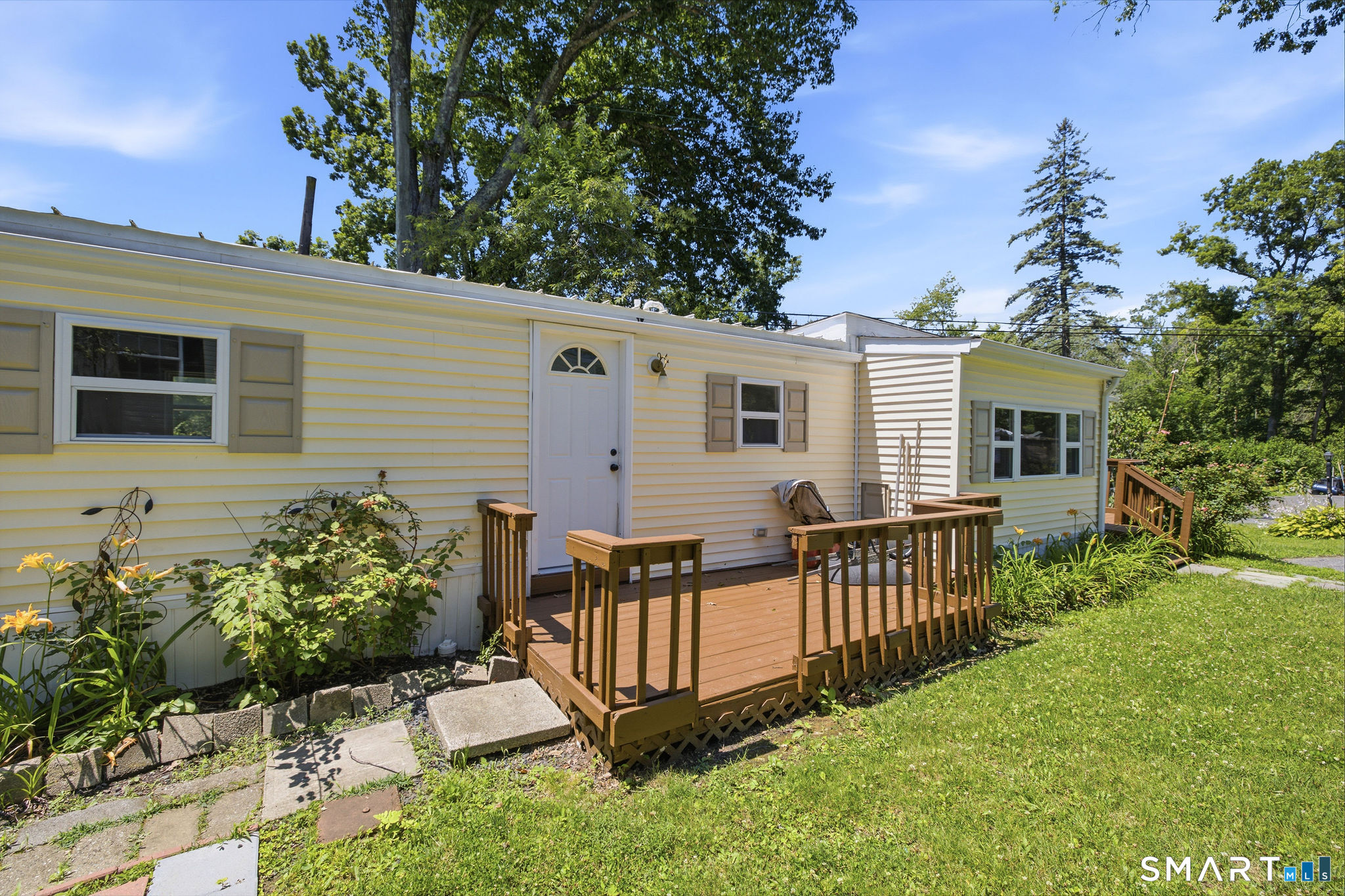 165 Laurelwood Lane Danbury CT 06811