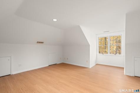 195 Wood House Road Fairfield CT 06824