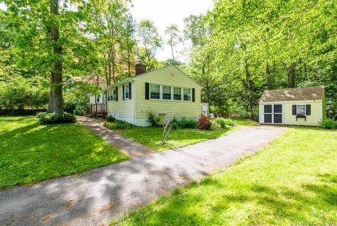 34 Spafford Drive Lebanon CT 06249