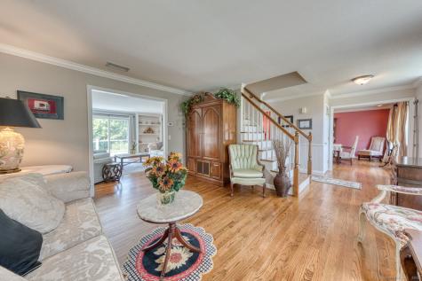 49 Franklin Woods Drive Somers CT 06071