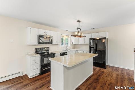 35 Lou Ann Terrace Meriden CT 06450