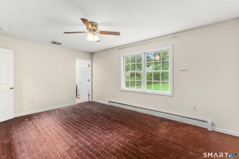 35 Lou Ann Terrace Meriden CT 06450