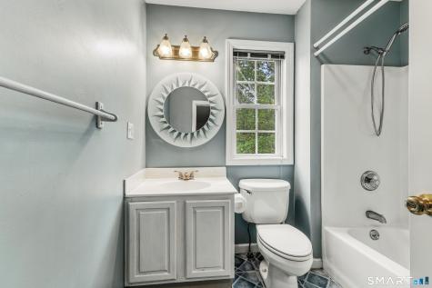 35 Lou Ann Terrace Meriden CT 06450
