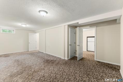 35 Lou Ann Terrace Meriden CT 06450