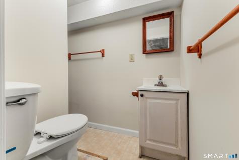 35 Lou Ann Terrace Meriden CT 06450