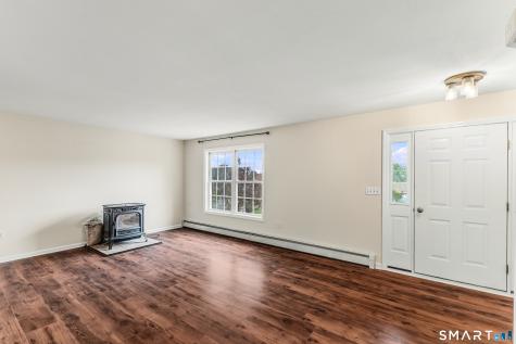 35 Lou Ann Terrace Meriden CT 06450
