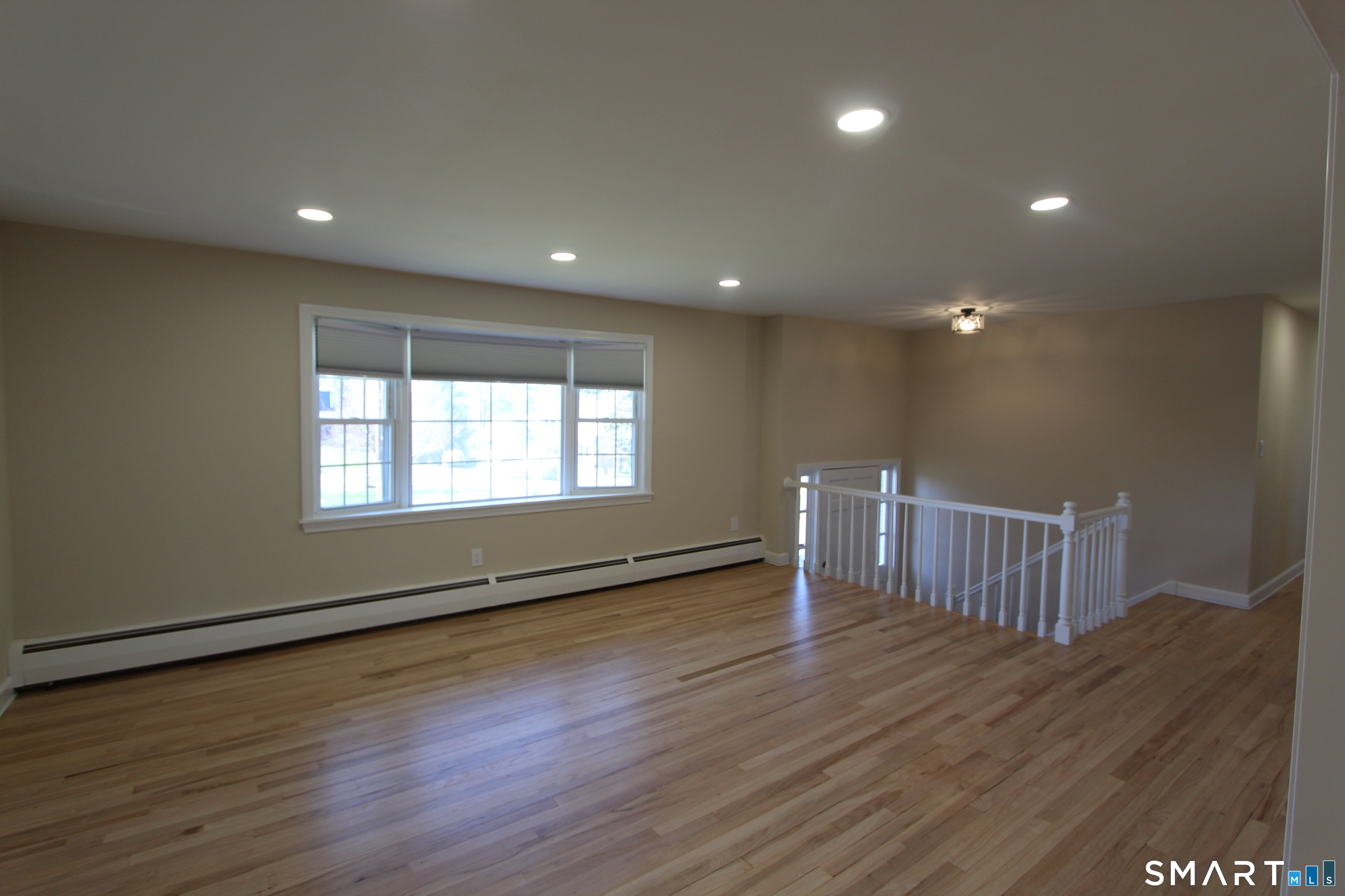 32 Lexington Circle Newington CT 06111