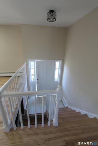 32 Lexington Circle Newington CT 06111