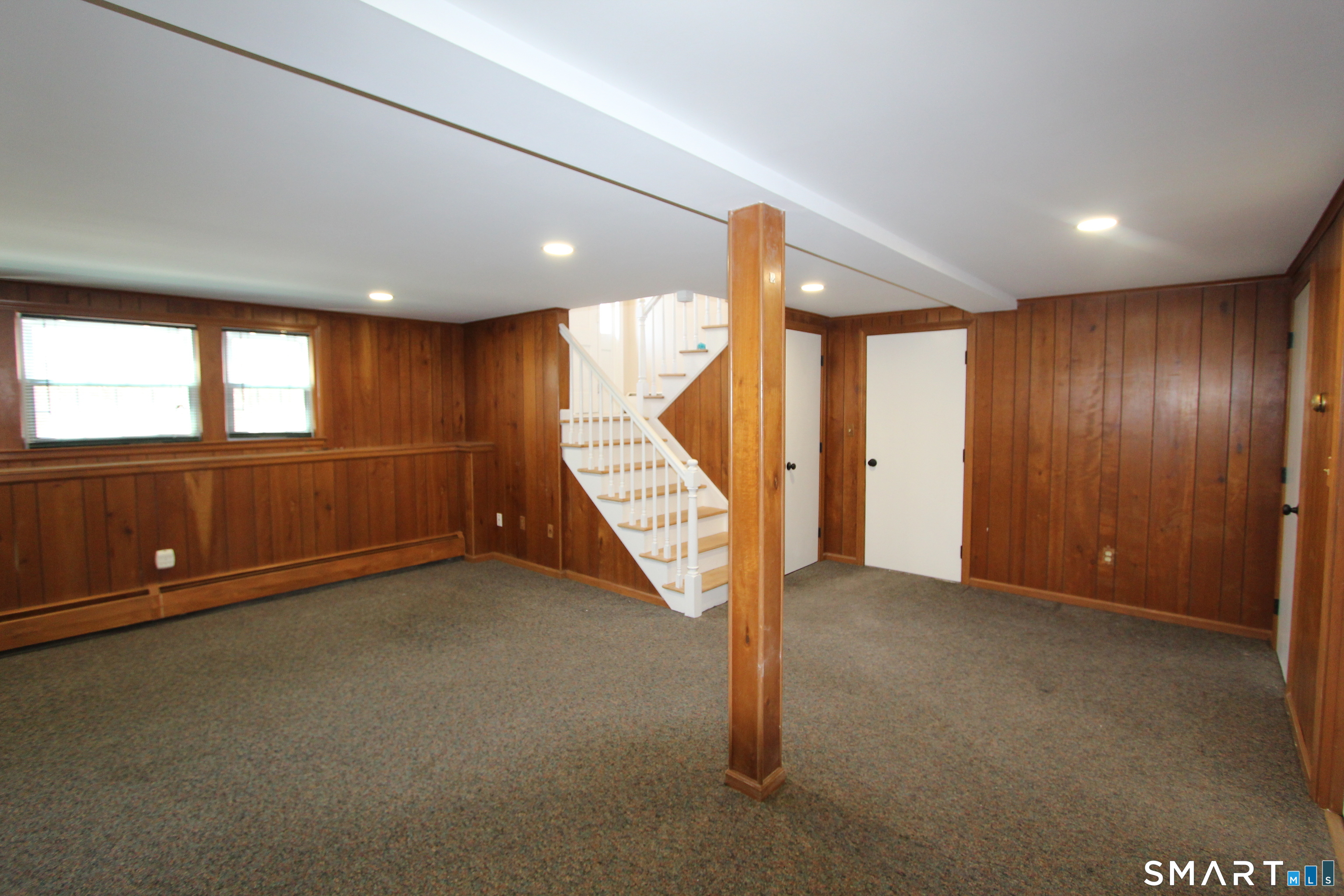 32 Lexington Circle Newington CT 06111