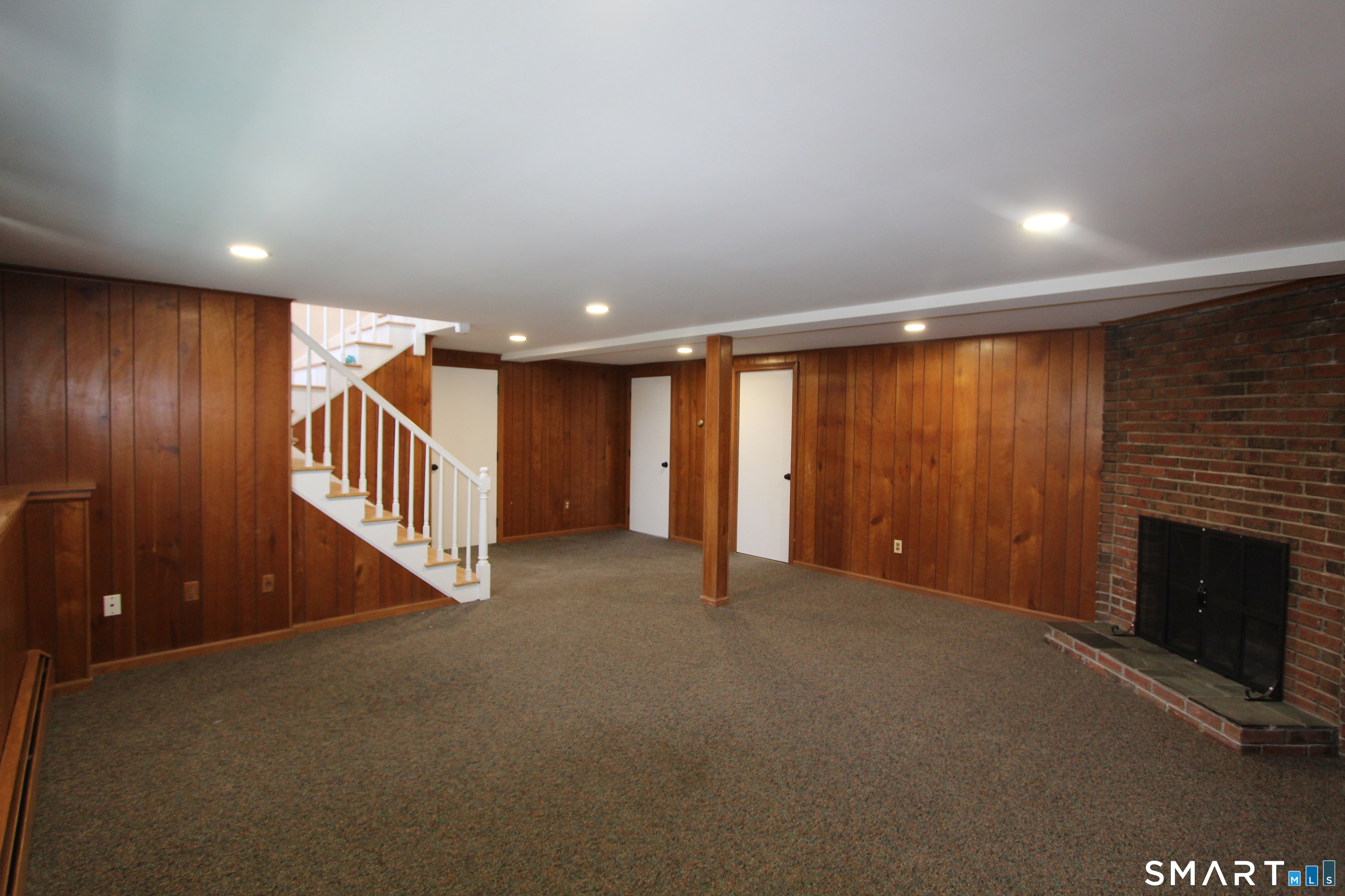 32 Lexington Circle Newington CT 06111
